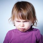how to handle toddler temper tantrum